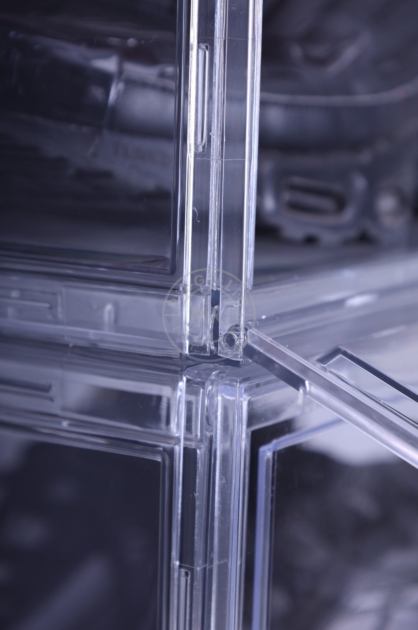 Premium Sneaker Box Transparent