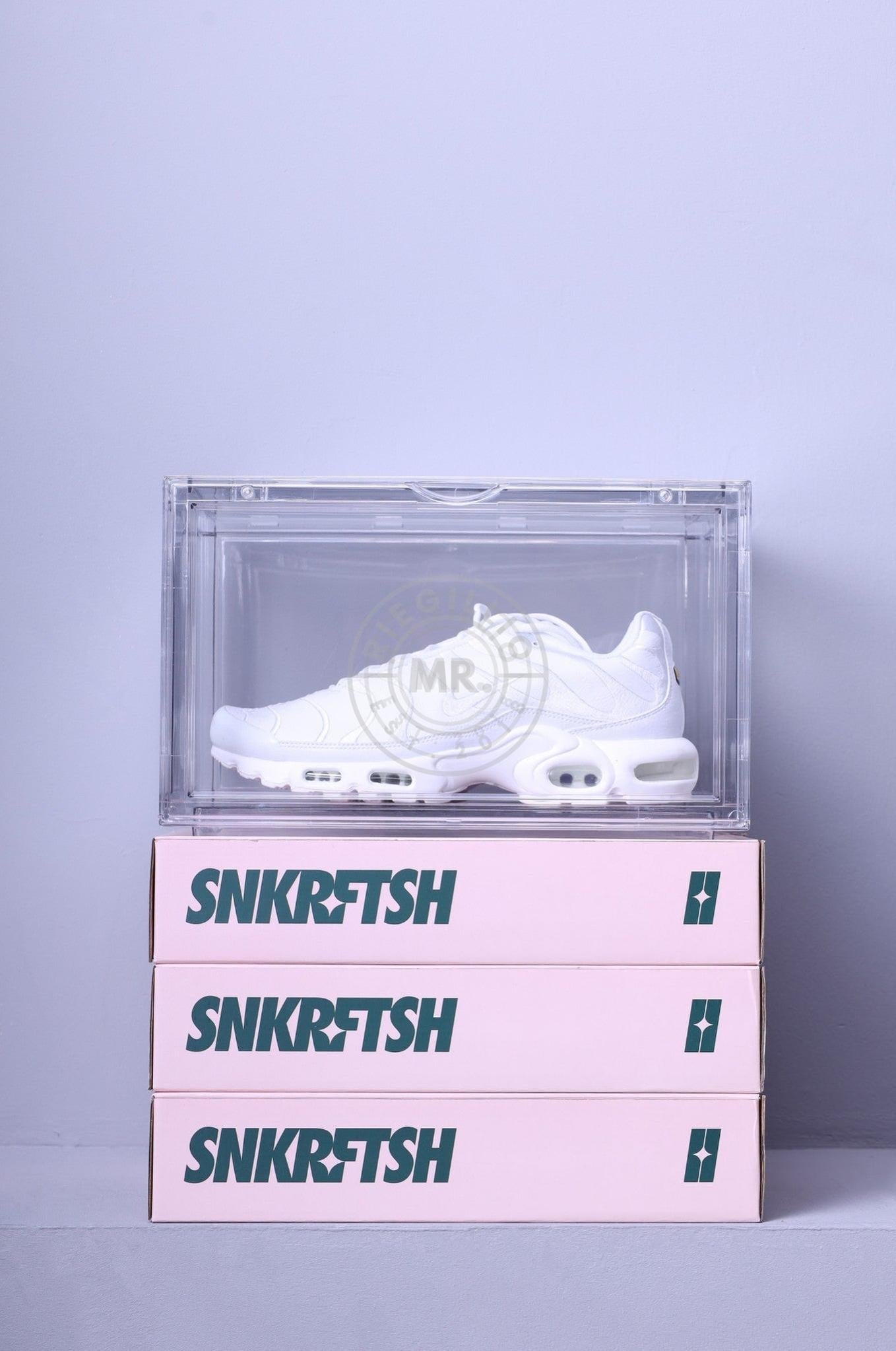 Premium Sneaker Box Transparent