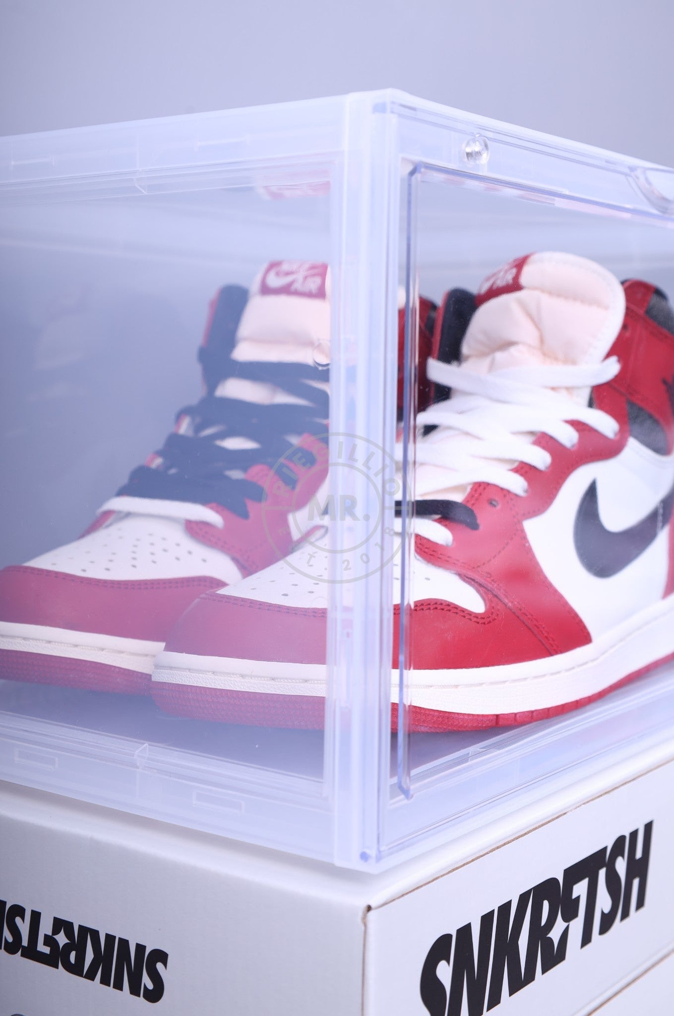 Sneaker Box Transparent